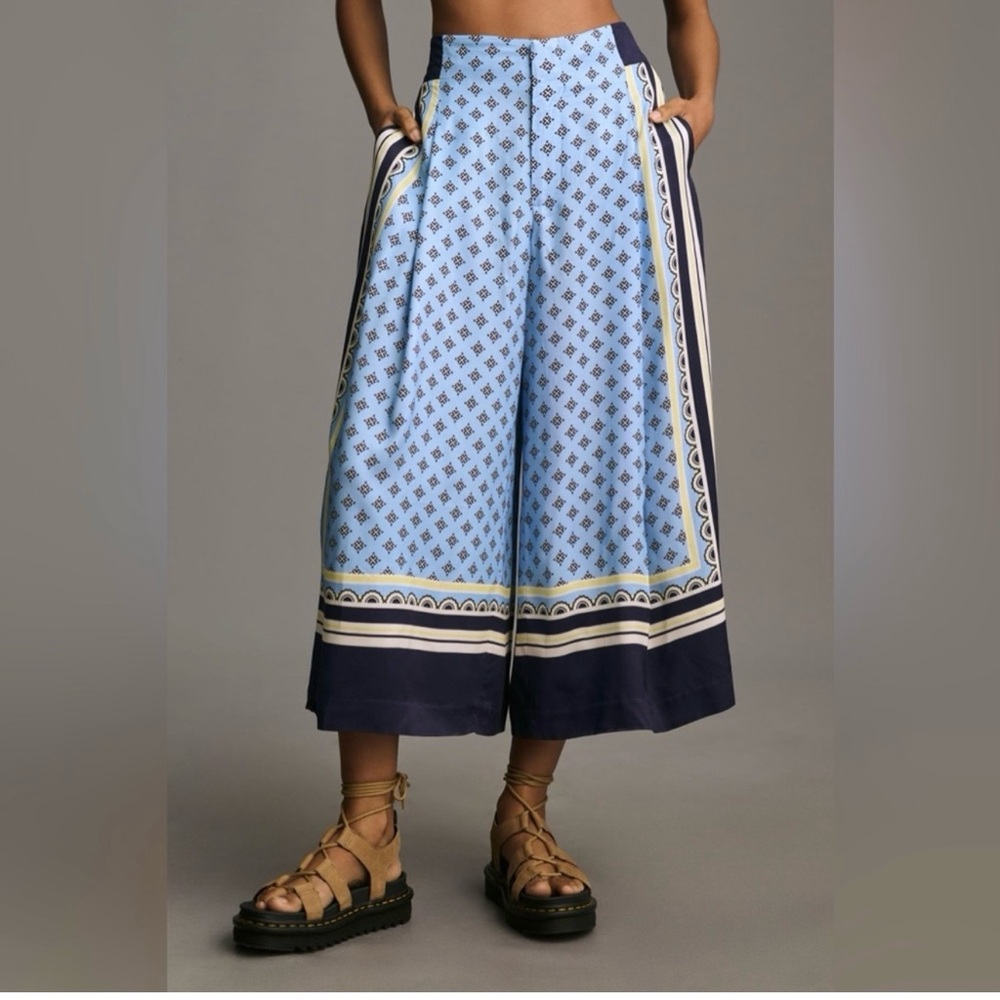Anthropologie Maeve Printed Pleated A-Line Culottes size small